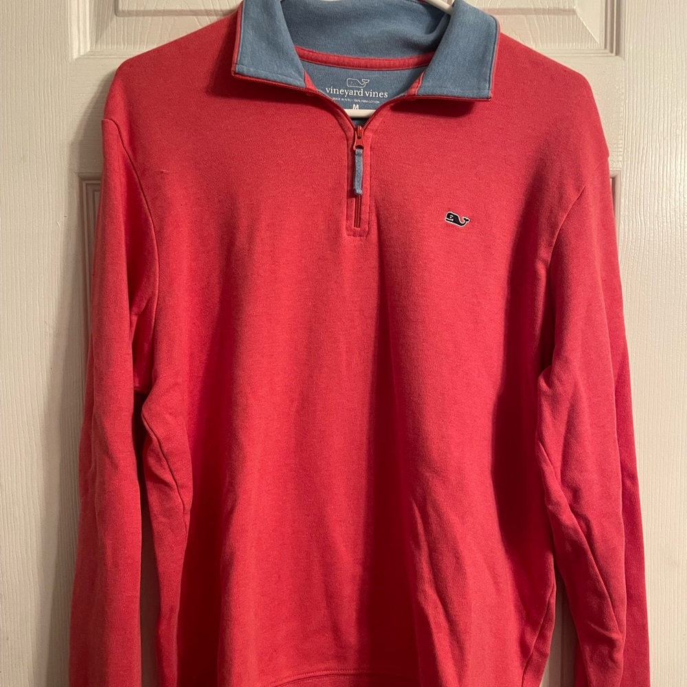 Vineyard Vines 1/4 Zip Coral Pink Sweatshirt- Men’s Medium